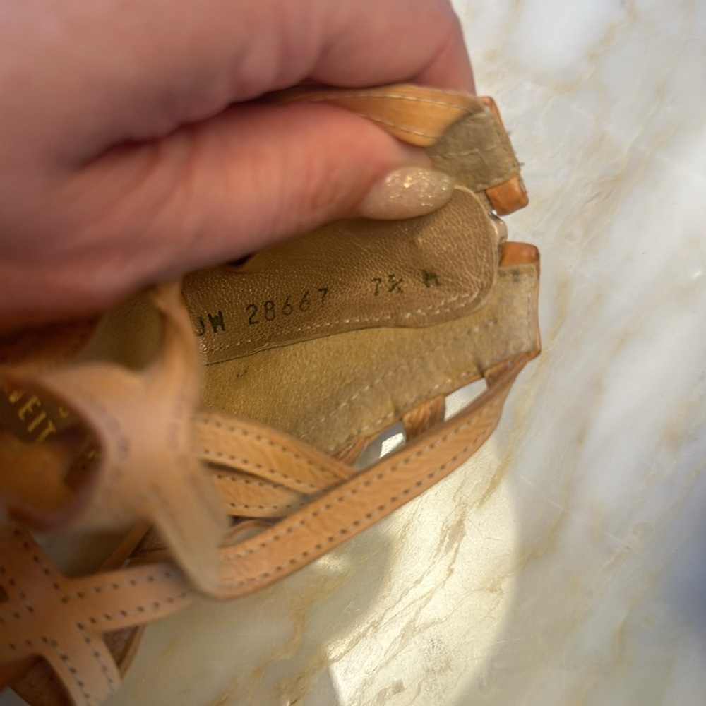 Stuart Weitzman Leather Cage Heels - Picture 12 of 12